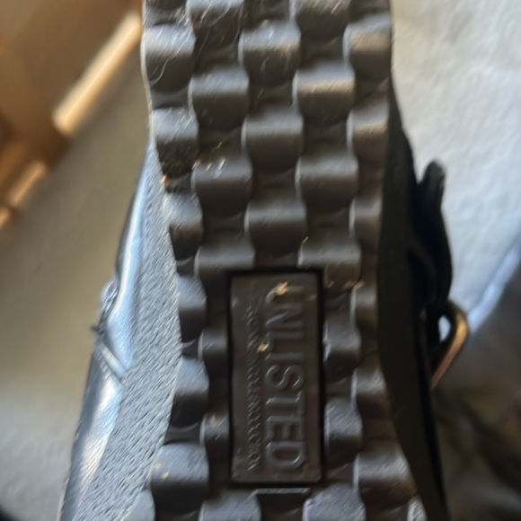 Unlisted A Kenneth Cole Production Black Leather Boots - Picture 3 of 4